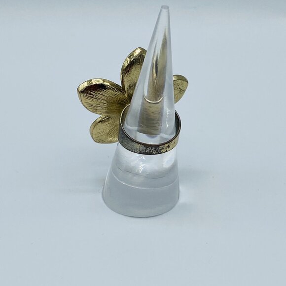 Black Enamel Flower Statement Ring Size 6.5 Gold Tone Petal Adjustable Costume - Picture 3 of 5